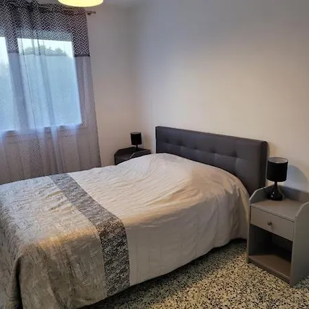 Les Cyclades Apartment *